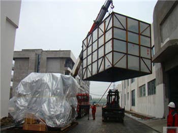 膠南臥式加工中心設備搬運